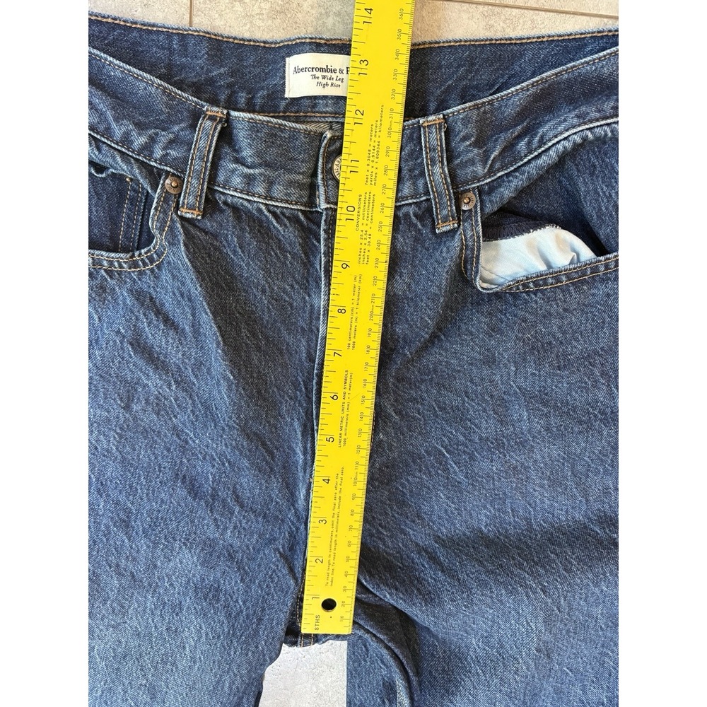 Abercrombie & Fitch The Wide Leg High Rise Jeans Women's Size 30 Dark Wash Denim - Picture 6 of 7